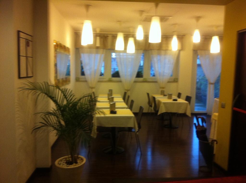 Hotel Milano Ancona Esterno foto